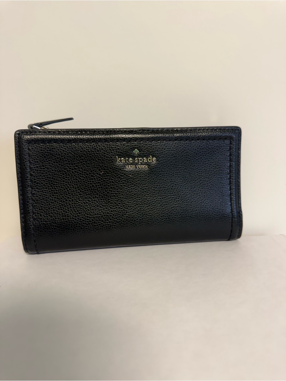 Kate Spade New York Black Peppled Leather Continental Zip Wallet Gold Hardware